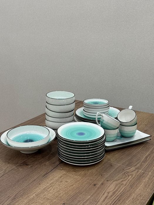 Продам набор посуды