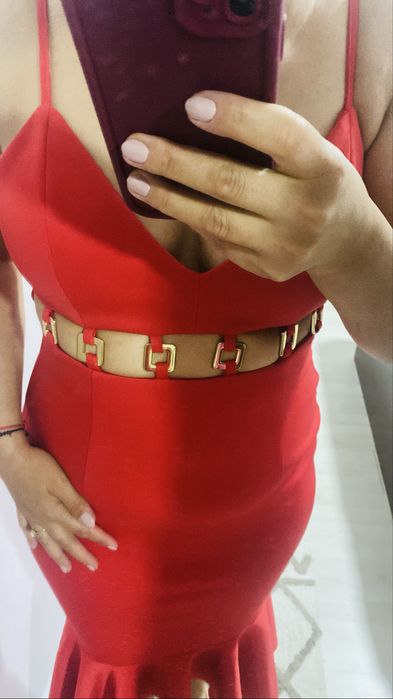 Rochita rosie marime 38