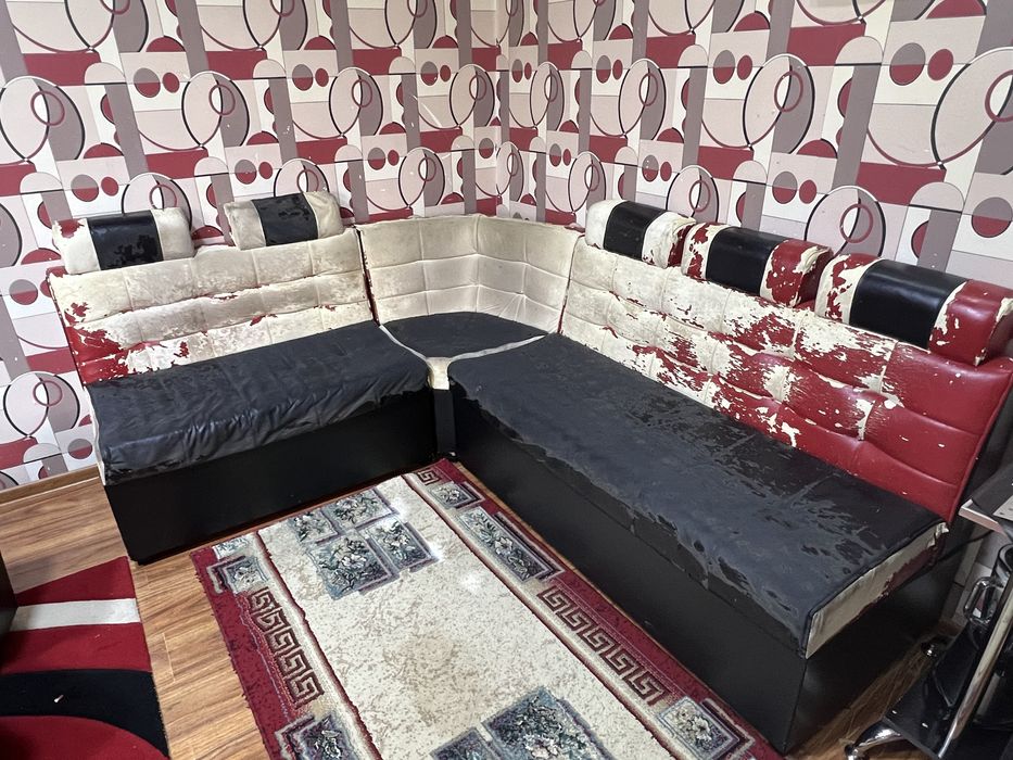 Кухеный уголок