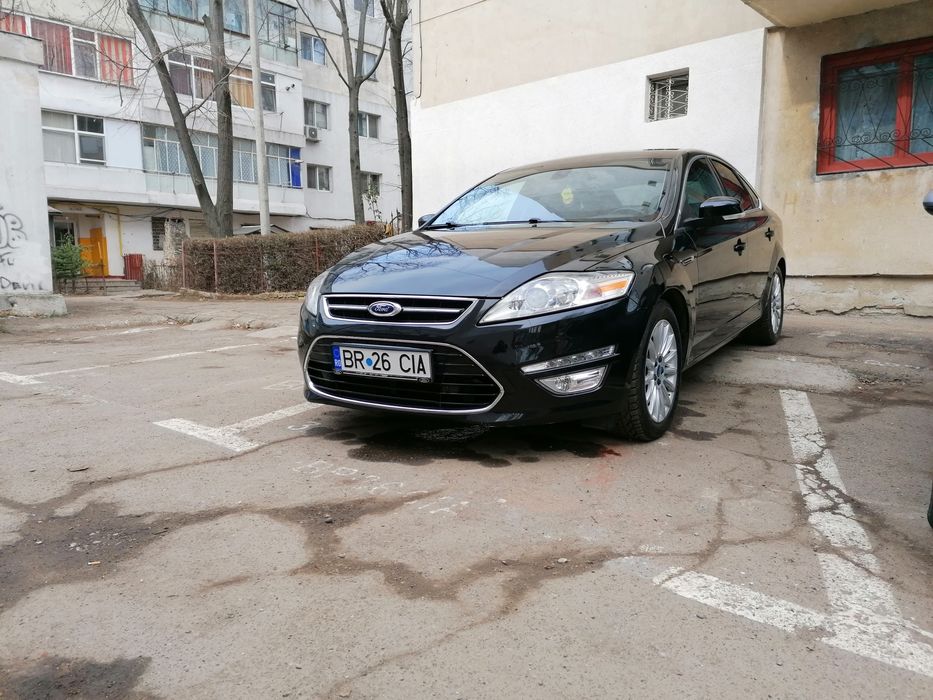 Ford Mondeo 1,6 anul 2012 stare impecabilă