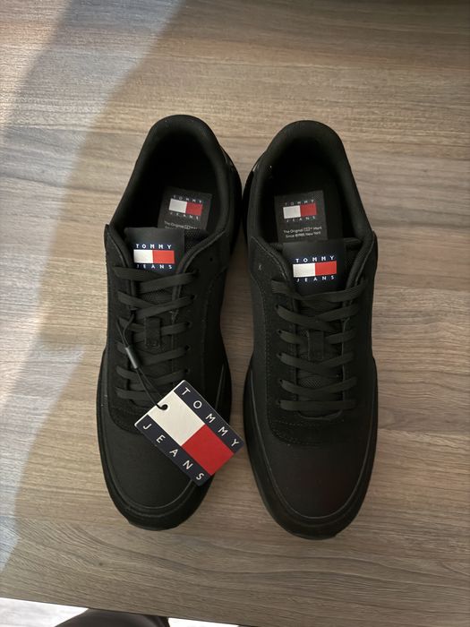 Томми кроссовки демисезонные