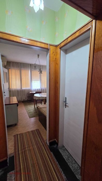 Продава 4-СТАЕН      град Добрич, Център