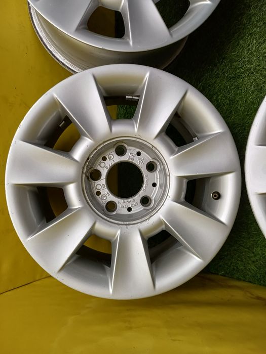 Диски R15 5×120 на BMW.