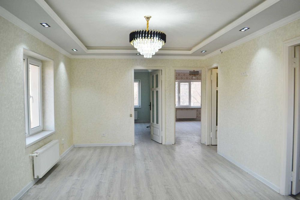 Продается 3-х комнатная квартира кирпичном доме Гагарина ор.пр.Навоий