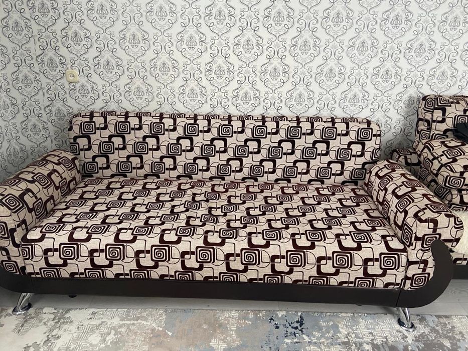 Продам диван хорошего качества