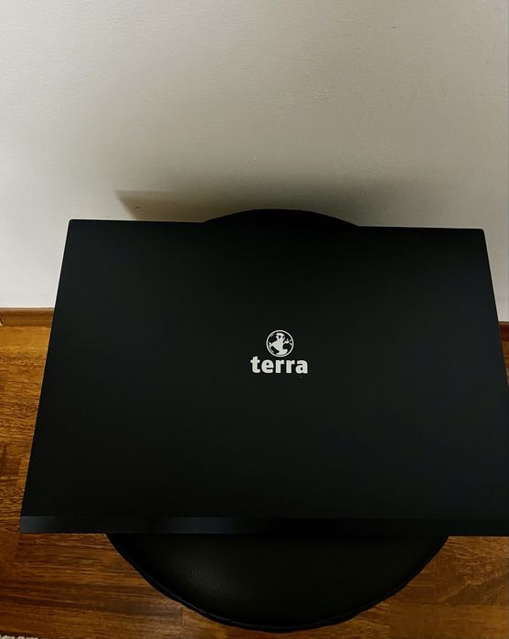 Vand Laptop Terra Mobile 15.6” i3 Gen 7 / 8GB DDR4 / Baterie 5h