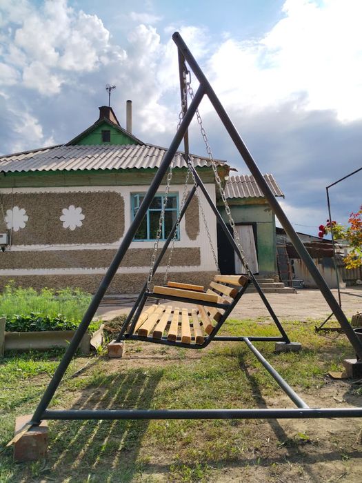 Продам садовые качели