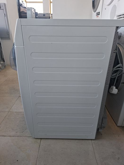 Сушилня AEG 9000 Series