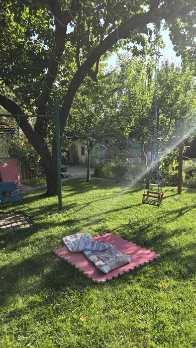 Продаётся дом 10.3 сотки возле реки Бозсув,в городе