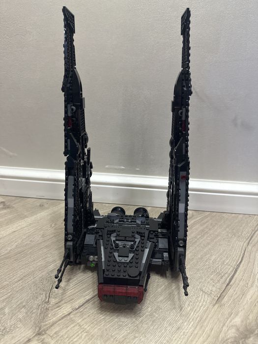 Lego 75256 шаттл кайло рена