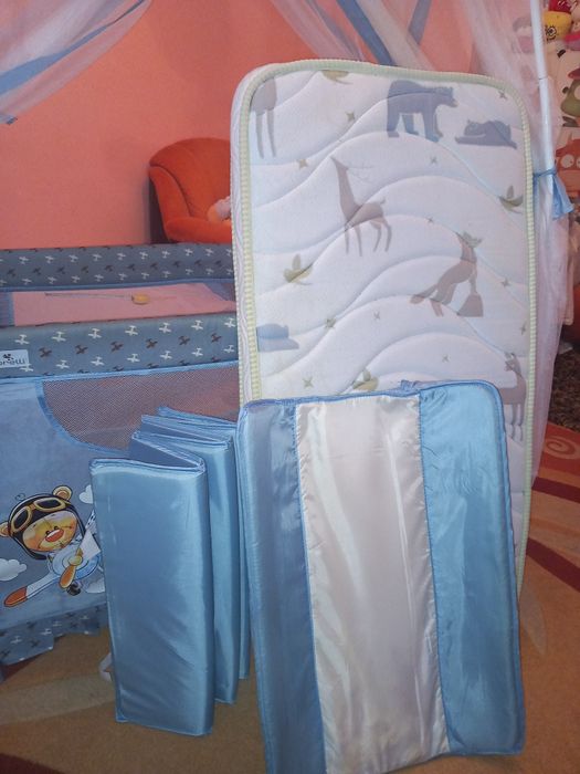 Бебешко легло/кошара на 2 нива с матраче