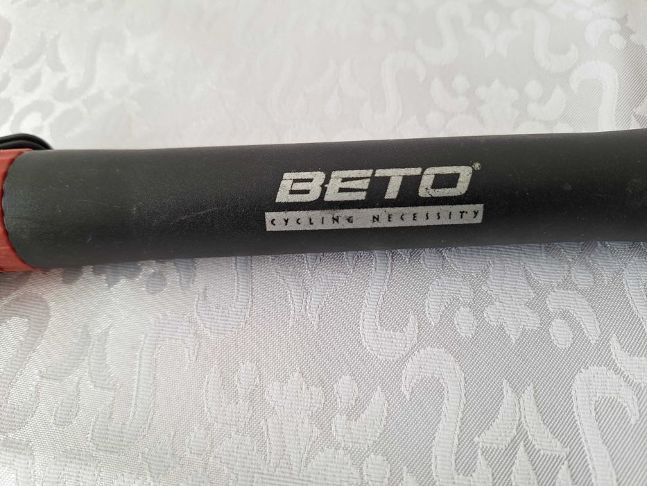 Pompa pentru bicicleta - folosita, stare buna