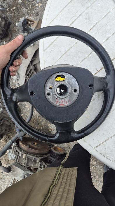 Оригинален Три лъчев Волан за Голф 4 Бора