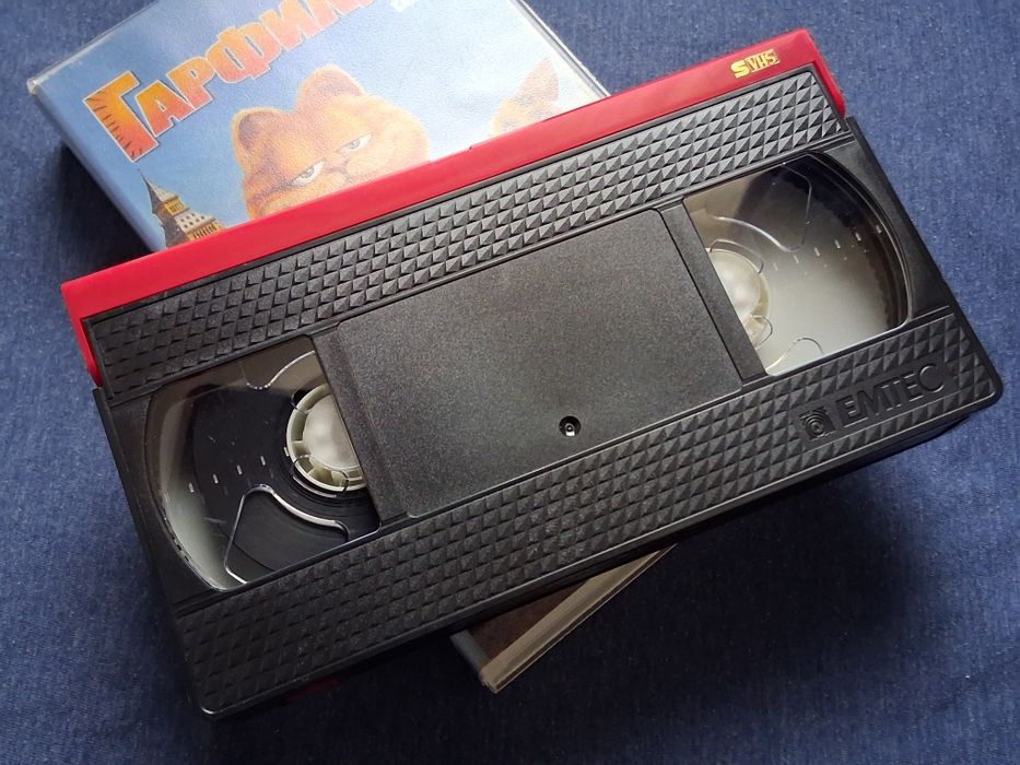 Видеокасета VHS  Гарфилд 2
