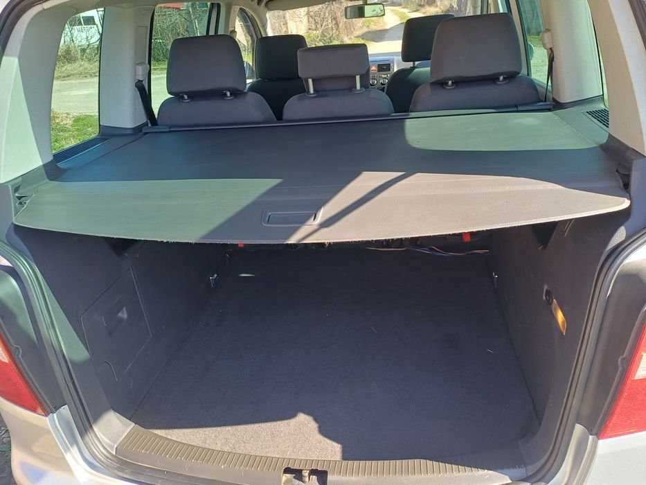 WV туран 2.0tdi2006г