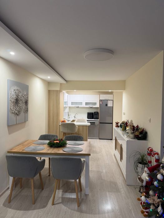 Продава се Тристаен апартамент в Стара Загора, Аязмото - 156 кв.м за 915 €/кв.м - Снимка #1