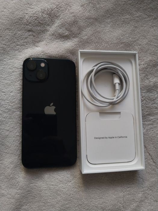 В продаже iPhone 13