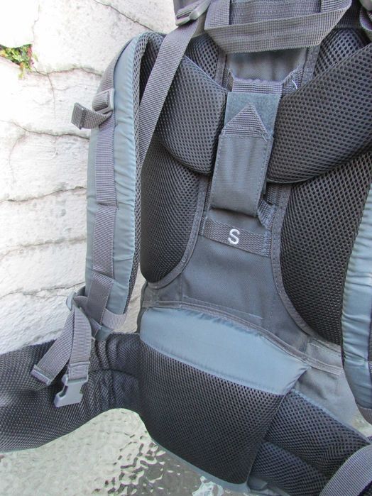 Туристическа раница Mountain Warehouse Tor 65L