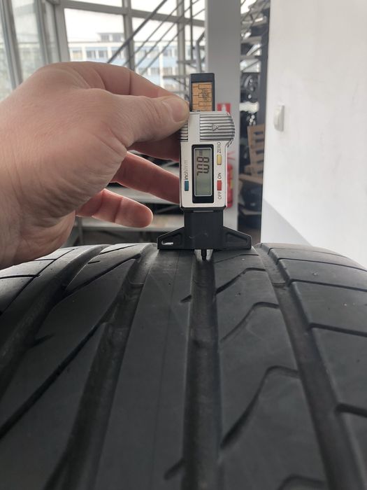 Летни 255/50/19+235/55/19 Bridgestone /Dot 20/7mm