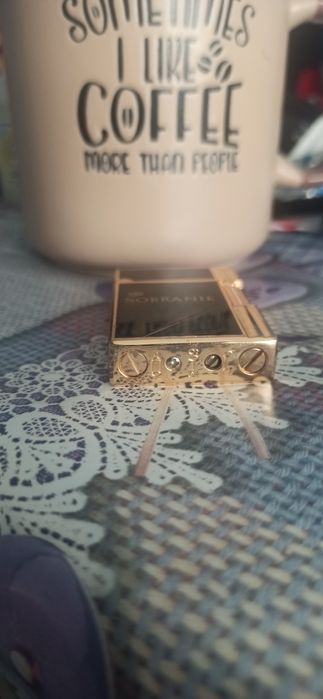 Brichete zippo si una sobranie