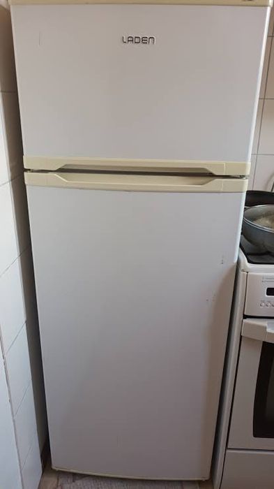 Холодильник отдам бесплатно