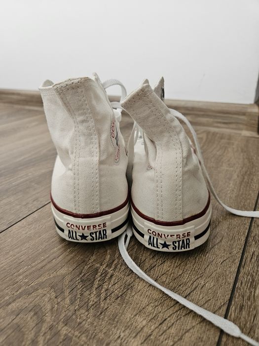 Vând Converse All Star Chuck Taylor damă