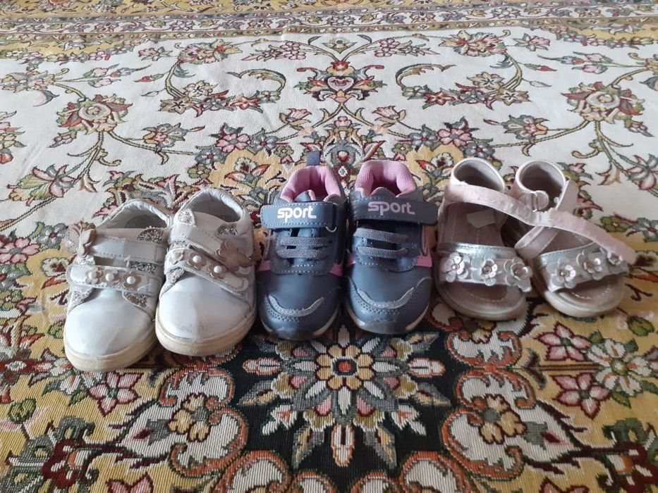 Обувь для девочек все 1500