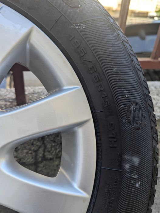 Авариен комплект гума патерица пълноразмерна с инструменти за VW/SKODA/SEAT 195/65/15" 6.5J ET 50 нови