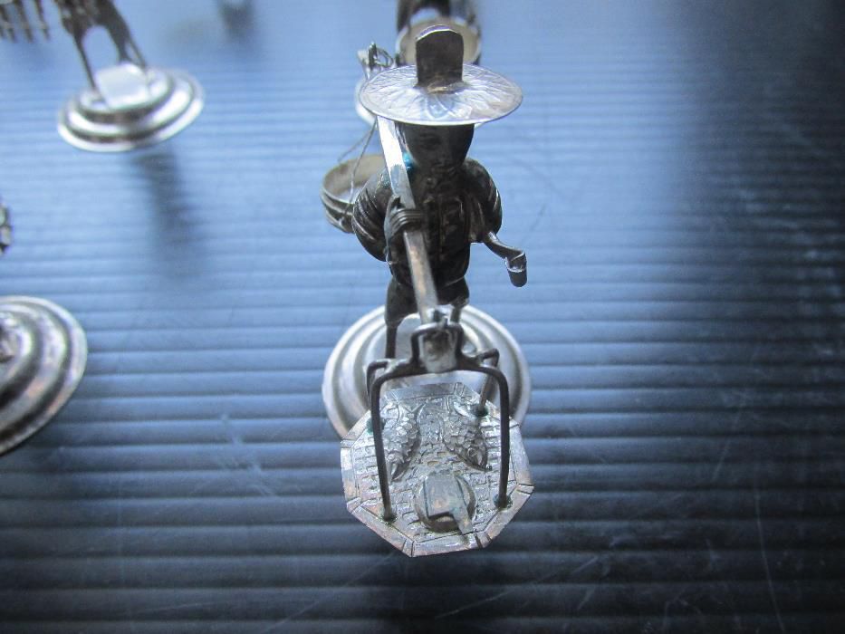 Миниатюрни фигури - Хонг Конг Sterling Silver