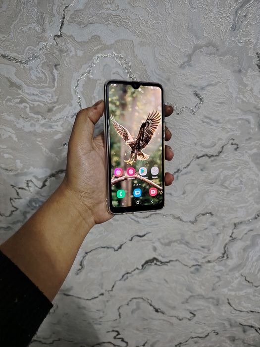 Samsung A50 Sotiladi 6/128 Holati Ideal tinniq