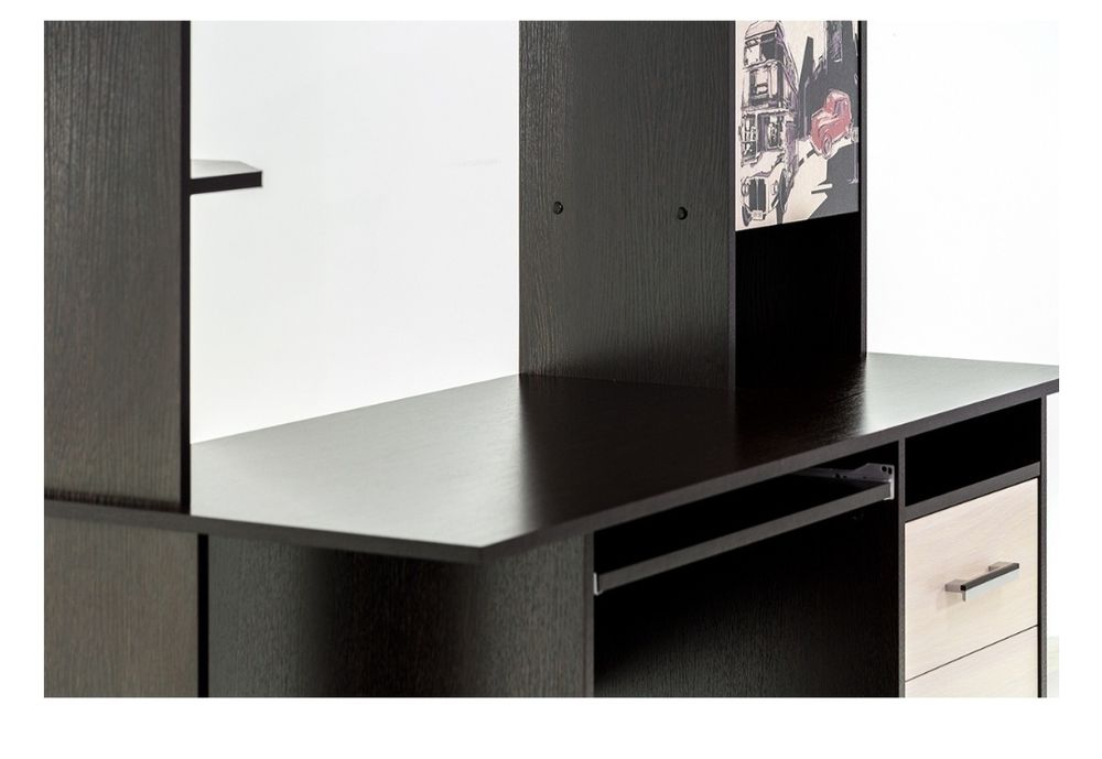 Стол компьютерный (письменный)