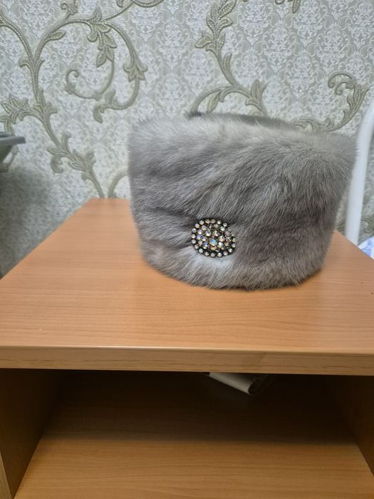 Шапки норковые б/у