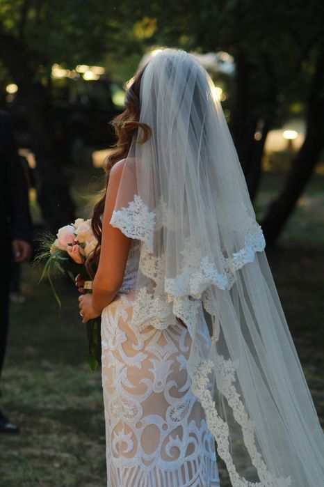 Булчинска рокля +подарък воал