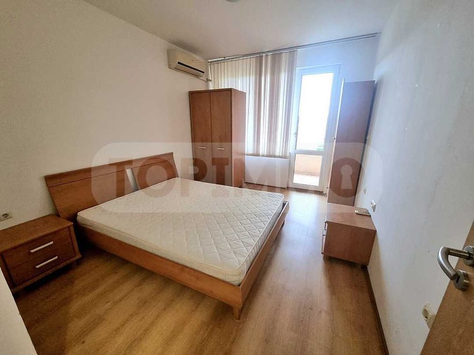 Продава се Тристаен апартамент в Варна, Галата - 88 кв.м за 1875 €/кв.м - Снимка #3