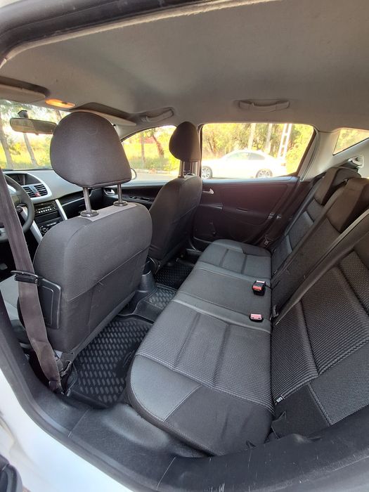 Peugeot 207 inmatriculat