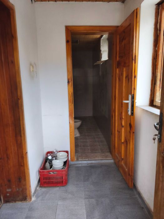 къща, Костенец,  РЗП 75м2 , двор 902 м2 , двоен гараж и къща за гости