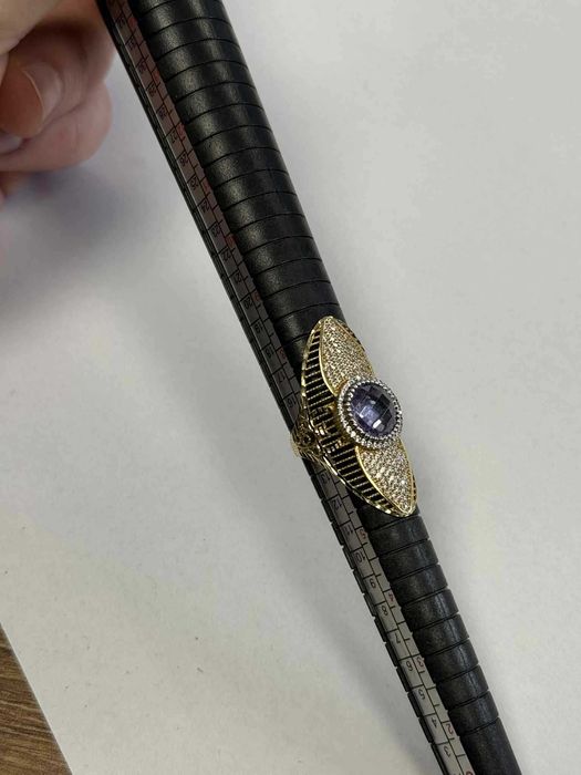 Продавам Златен Дамски Пръстен 14к 585