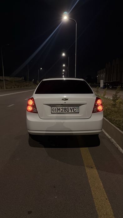 Lacetti srochna sotiladi 2013 1.6
