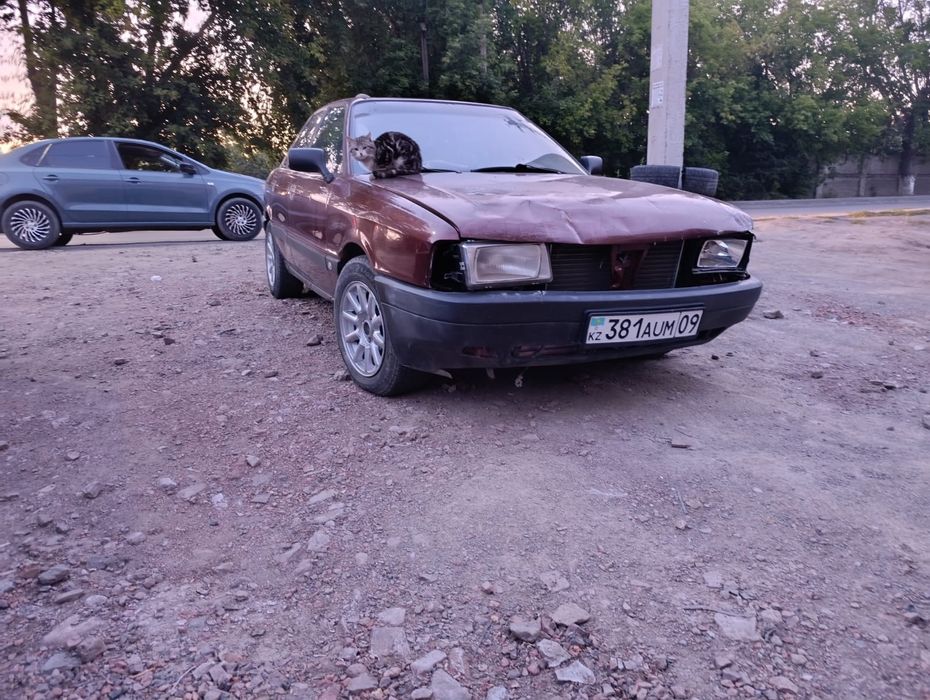 Запчасти на Ауди 80 б3