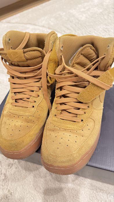 Vand adidasi NIKE Airforce 1 marimea 40
