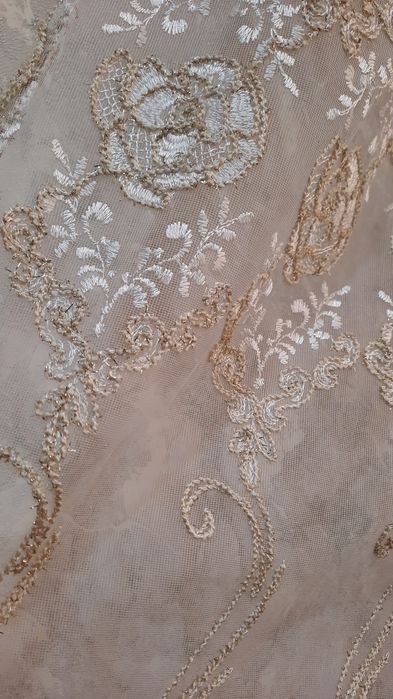 Продам тюль в хорошем состоянии