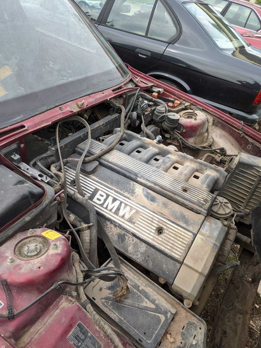 Автомобили БМВ/BMW Е34 5та серия НА Части,