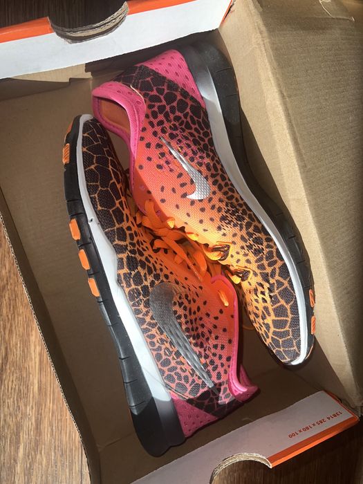 Новые 35 р, 22.5 см, найк