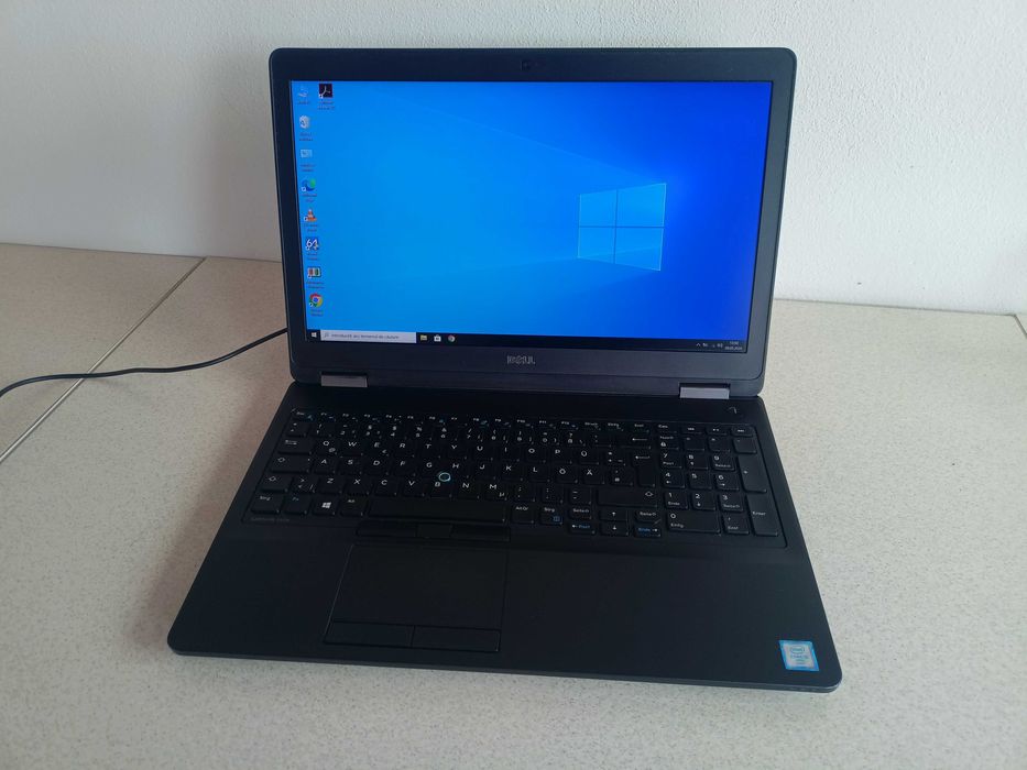 Laptop Dell E5570 display 15,6 FHD I5-6300u ram 8 ddr4 SSD M2 128gb