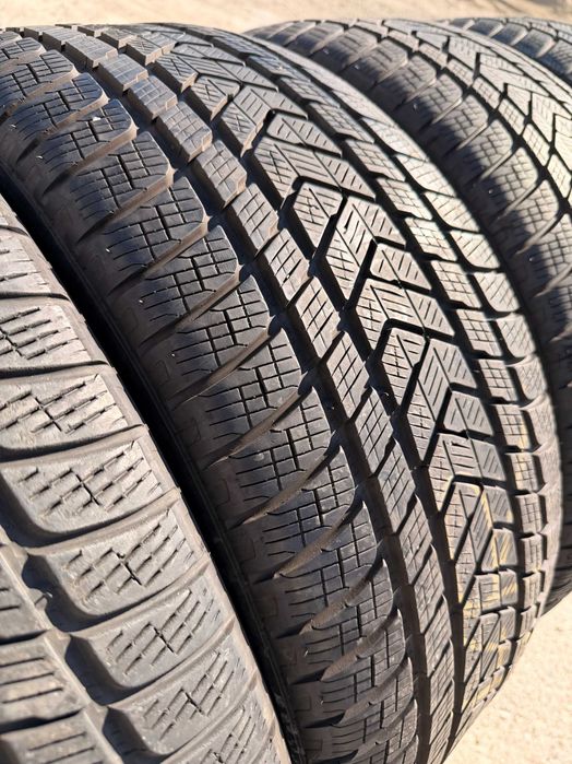 Anvelope 285/45R21 Pirelli Iarna M+S