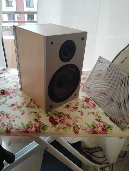 Ресивър Pioneer VSX-930 с комплект колони за Dolby Atmos