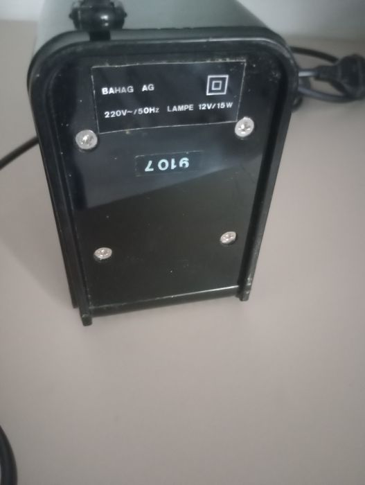 Lampă veche de birou