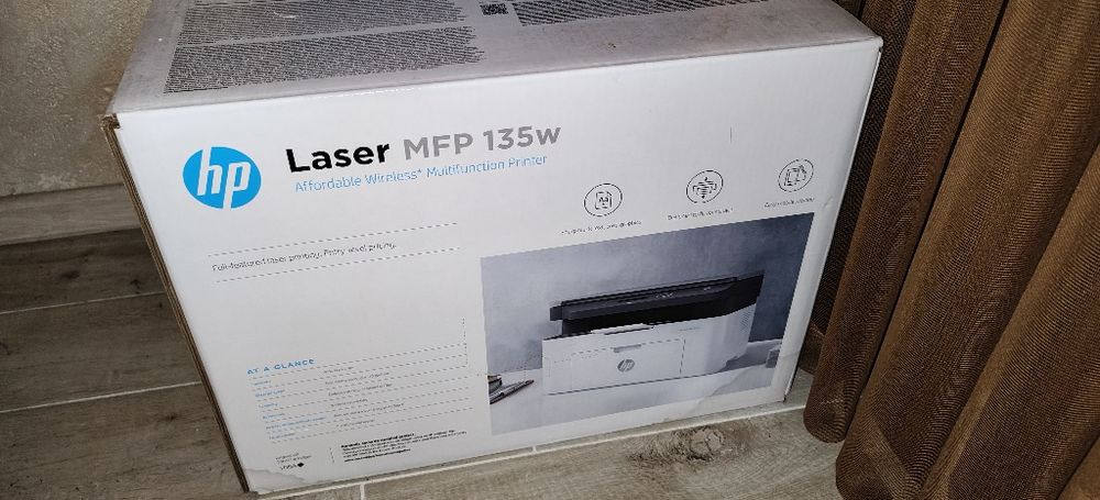 Цветен лазарен принтер-ксерокс НР