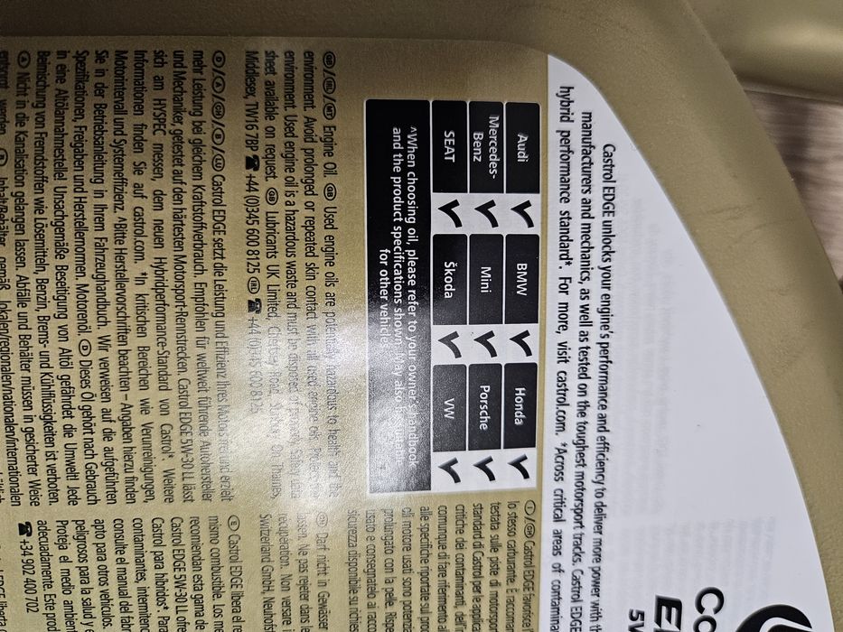 Двигателно масло castrol 5w30 LL edge  edge 5 литра за бензин  дизел