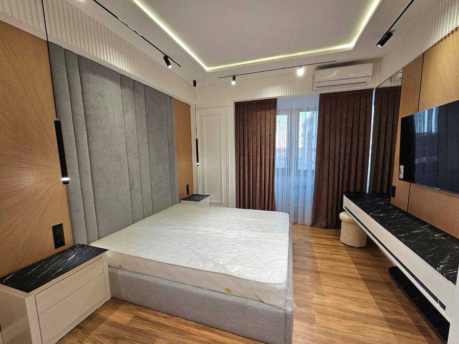 Сдается квартира в Ц-1. 3-х ком новый ремонт!